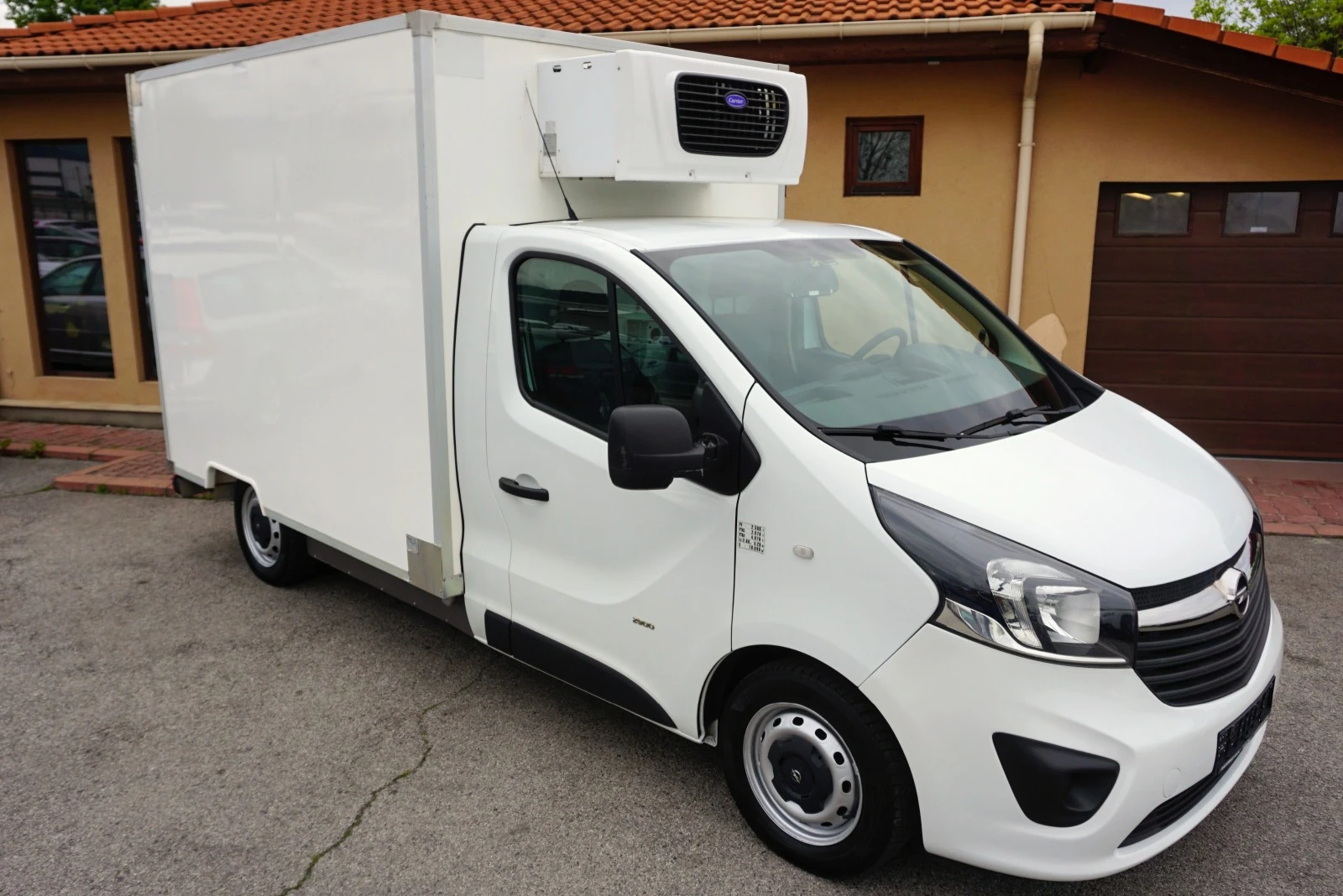 Opel Vivaro 1.6 CDTI L2H1 - изображение 2