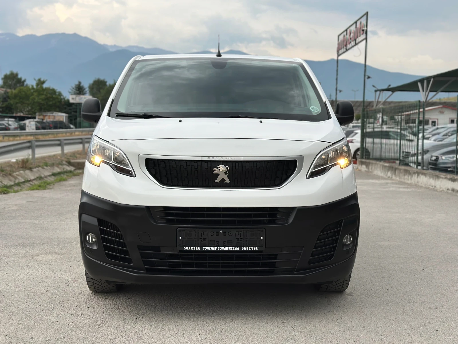 Peugeot Expert 1.6-BLUEHDI-161.000km-NAVI-KAMERA-AVTOPILOT-TOP - изображение 2