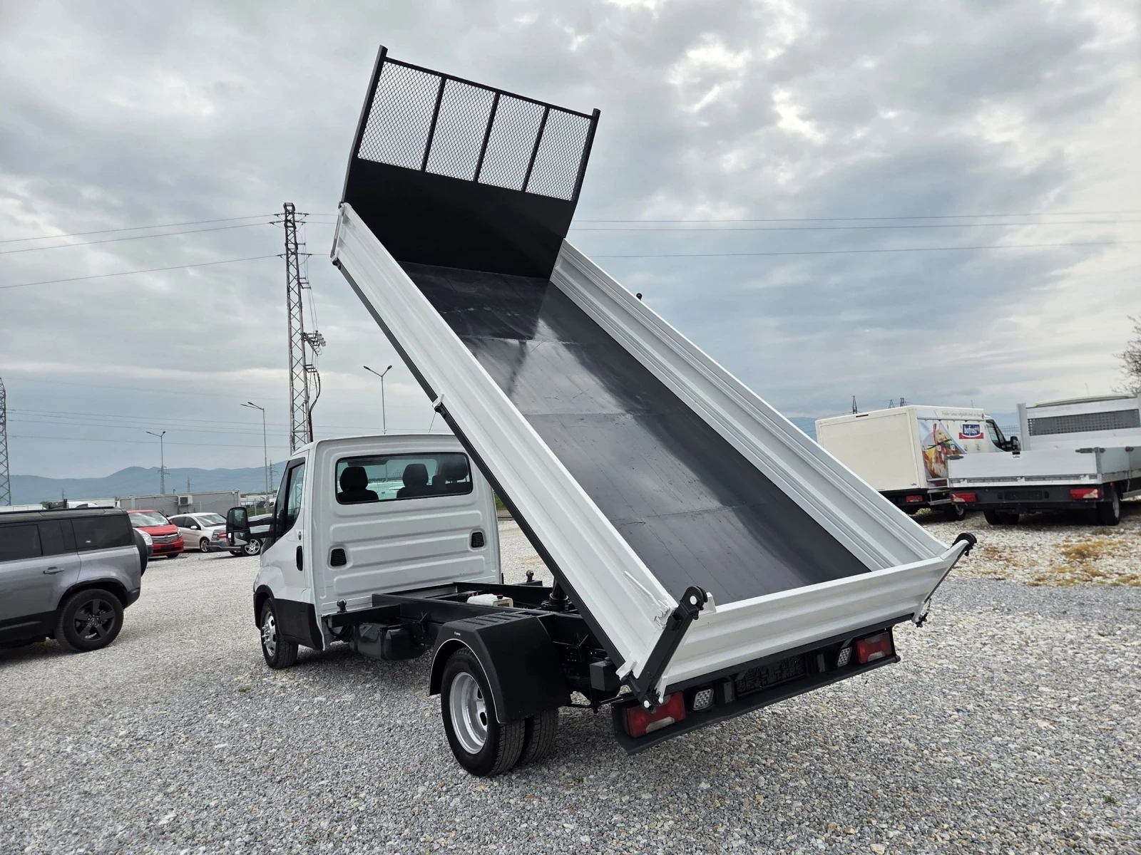 Iveco Daily 35c16, Самосвал, Климатик, 4.20 метра, До 3.5 тона, снимка 3 - Бусове и автобуси - 54230899