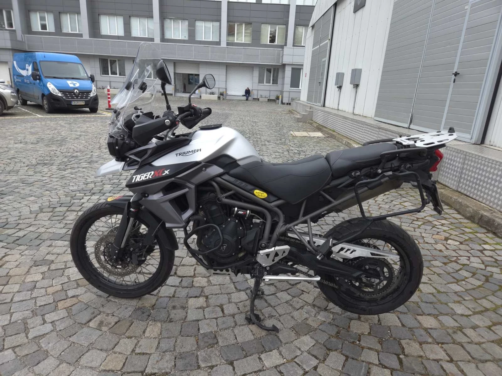 Triumph Tiger 800 XCX  първи собственик НОВ - изображение 5