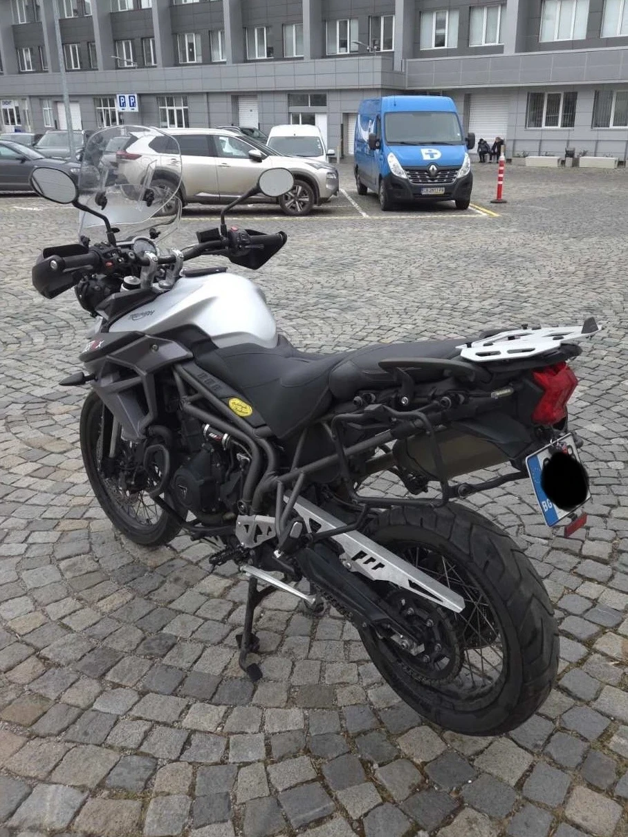 Triumph Tiger 800 XCX  първи собственик НОВ - изображение 4