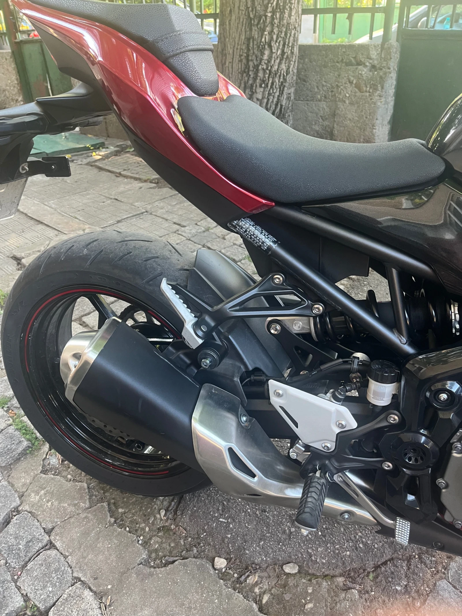 Kawasaki Z, снимка 9 - Мотоциклети и мототехника - 55513770