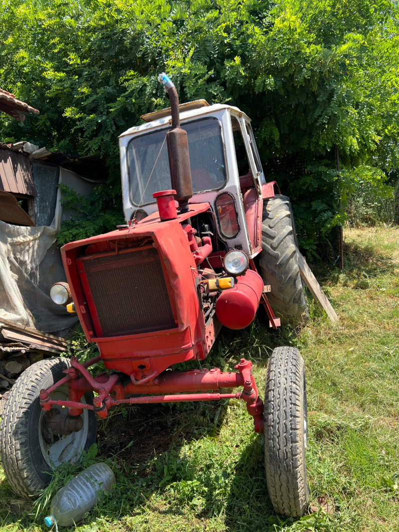 Трактор ЮМЗ, снимка 2 - Селскостопанска техника - 46366227