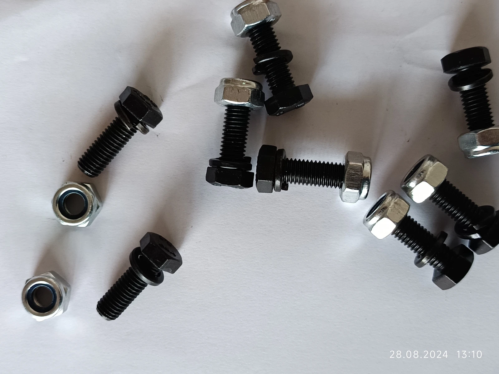  Amazone    | Mobile.bg   13