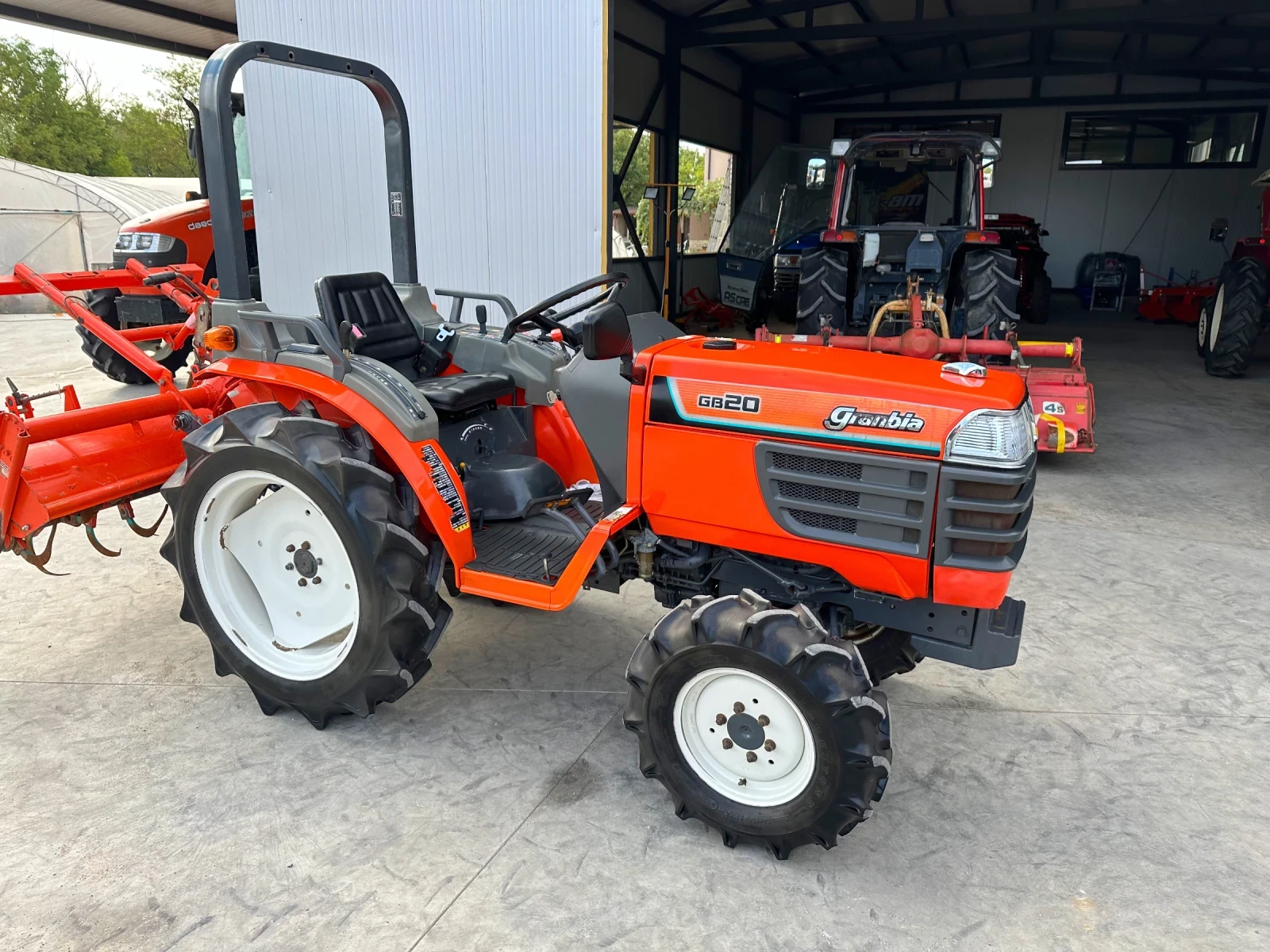 Трактор Kubota GB20 - изображение 3