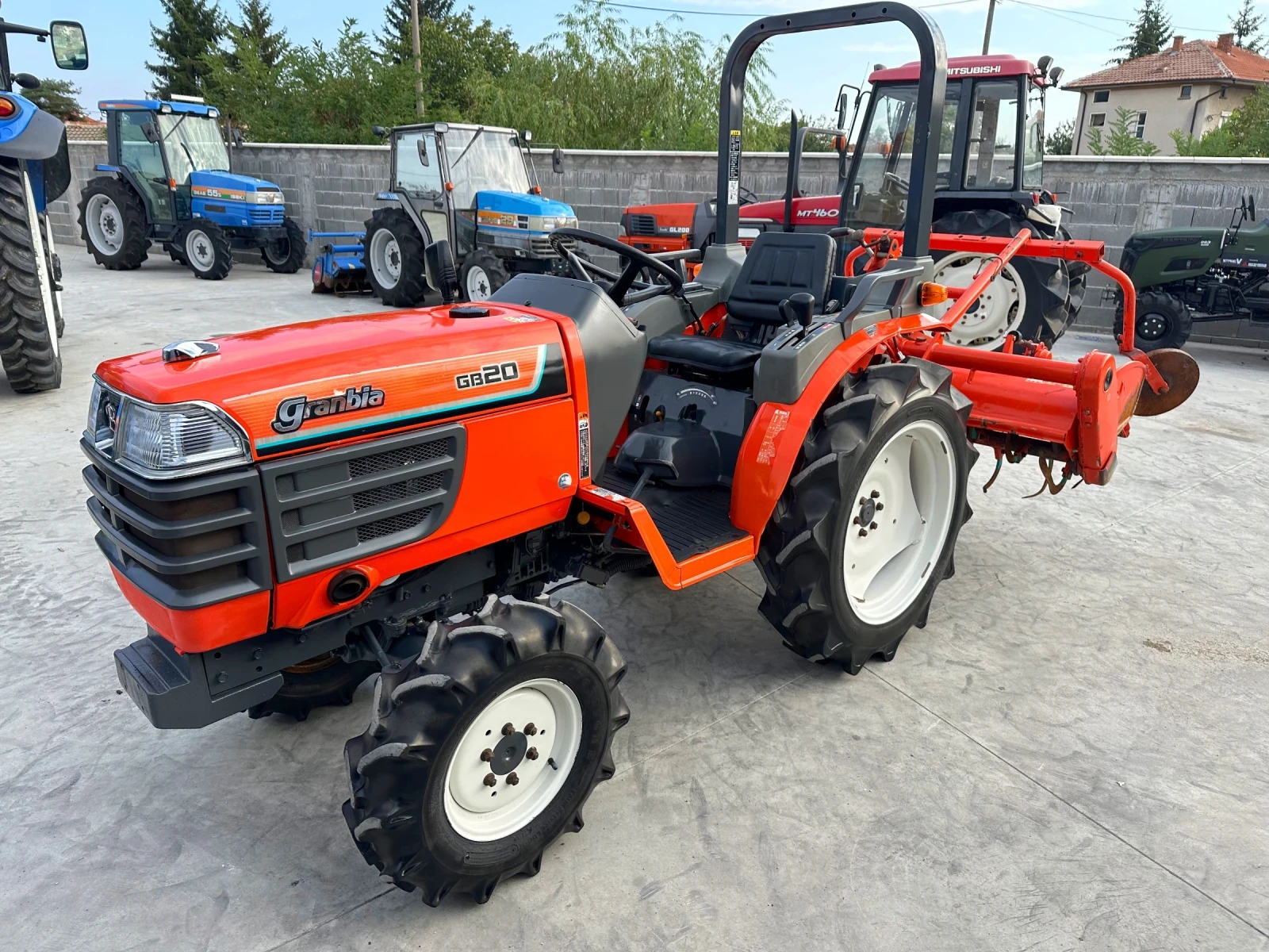 Трактор Kubota GB20 - изображение 2