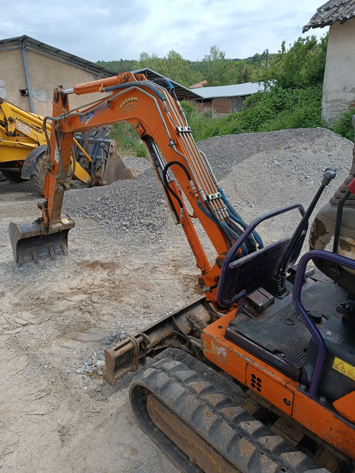 Багер FIAT Hitachi Fiat Hitachi , снимка 4 - Индустриална техника - 55035066