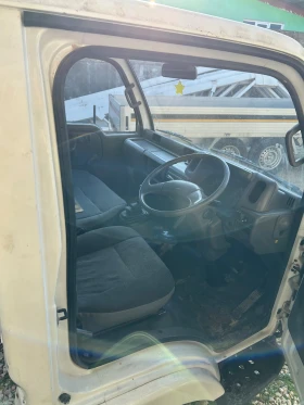 Кабина и Шаси за Nissan Trade 2001, снимка 4 - Части - 52793662