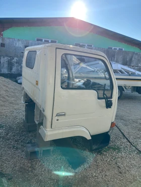 Кабина и Шаси за Nissan Trade 2001, снимка 2 - Части - 52793662