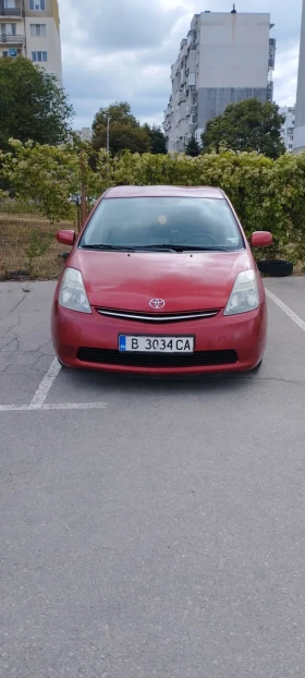 Toyota Prius 1.5 Hybrid + газ, снимка 2