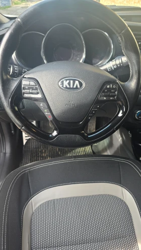 Kia Ceed, снимка 4