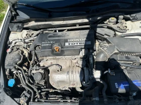 Honda Accord 2.2 , снимка 14