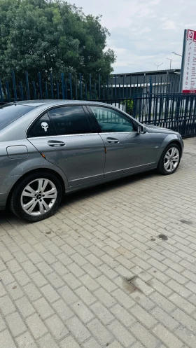 Mercedes-Benz C 220, снимка 4