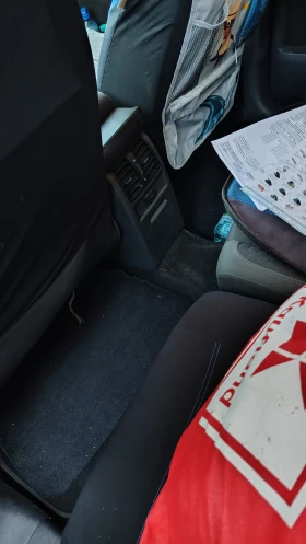 VW Touran - 3850 € / 7529.95 лв. - 28242789 7