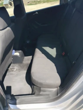 VW Passat - 4000 € / 7823.32 лв. - 95832787 9