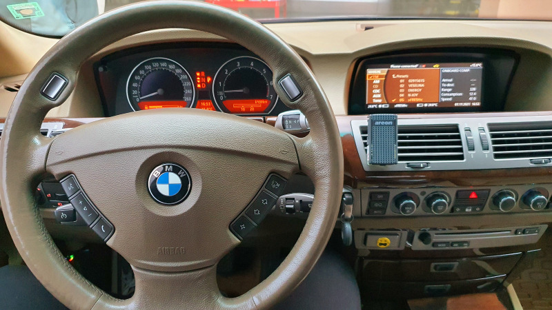 BMW 750 LPG, снимка 16 - Автомобили и джипове - 42083545