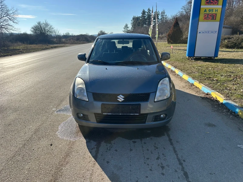 Suzuki Swift 1.3i, снимка 2 - Автомобили и джипове - 48063878