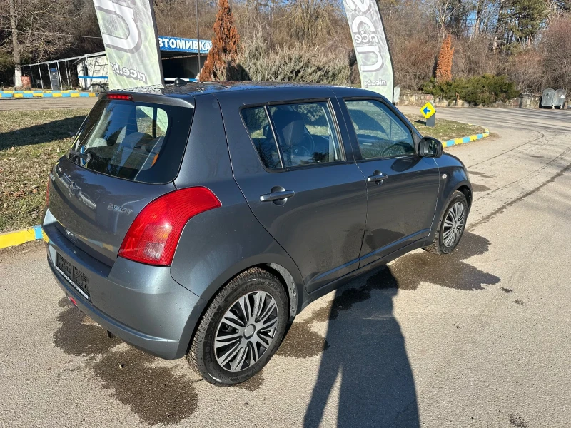 Suzuki Swift 1.3i, снимка 4 - Автомобили и джипове - 48063878