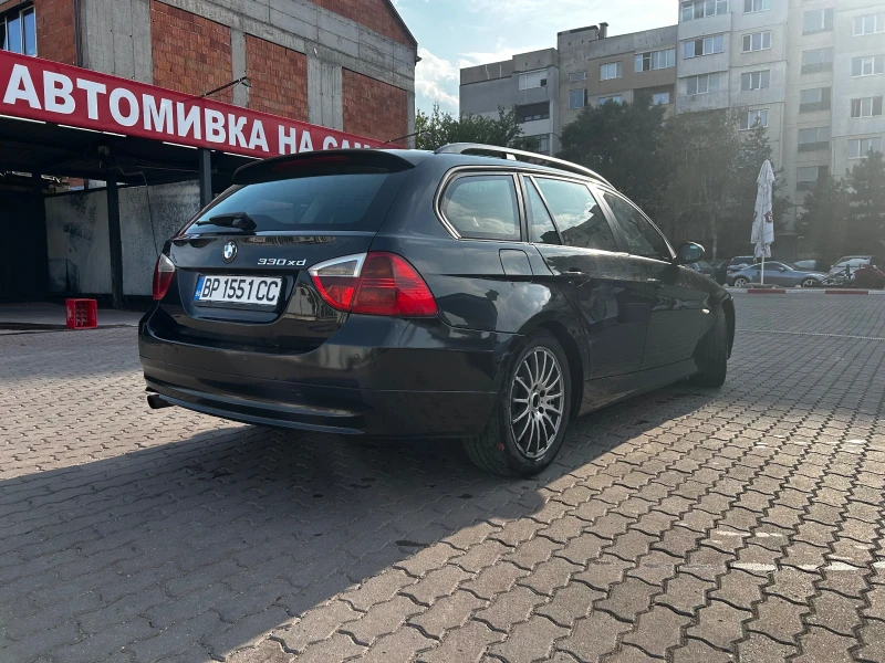 BMW 320, снимка 4 - Автомобили и джипове - 47257596