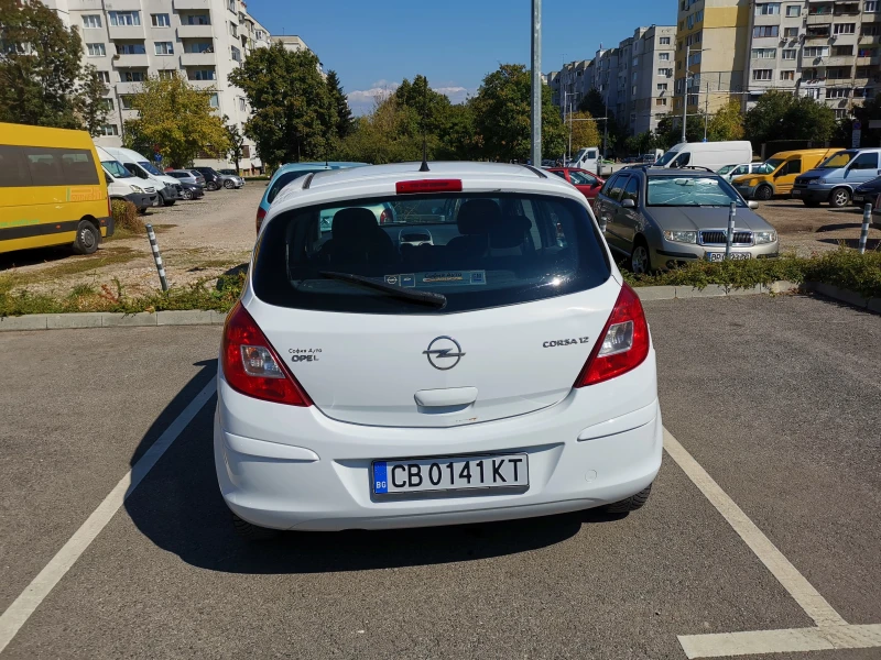 Opel Corsa, снимка 3 - Автомобили и джипове - 47351189