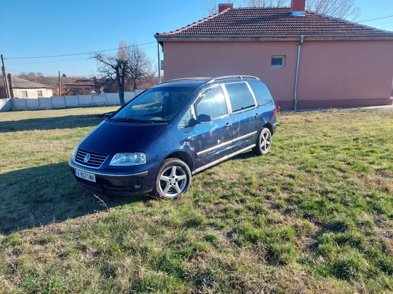 VW Sharan 1.9TDI, снимка 3 - Автомобили и джипове - 47728551