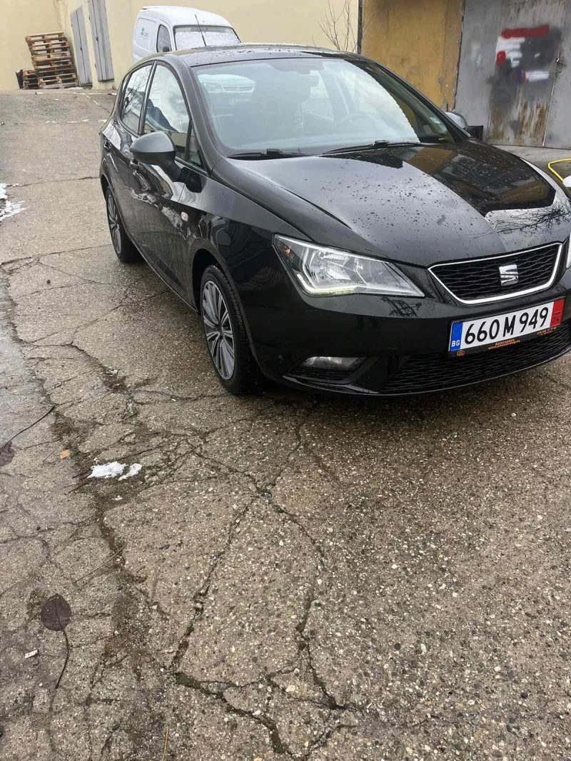 Seat Ibiza 1.0, снимка 1 - Автомобили и джипове - 49199603