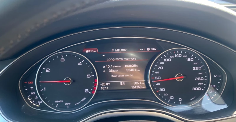 Audi A6 3.0 TDI, перфектно състояние., снимка 13 - Автомобили и джипове - 52412949