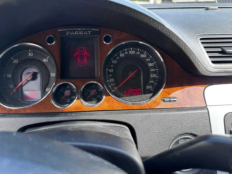VW Passat 2.0 TDI 140 к.с , снимка 10 - Автомобили и джипове - 52326519