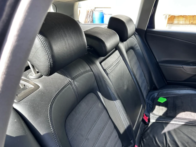VW Passat 2.0 TDI 140 к.с , снимка 12 - Автомобили и джипове - 52326519