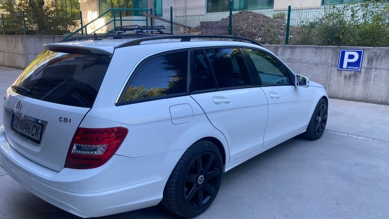 Mercedes-Benz C 200 2.2, снимка 5 - Автомобили и джипове - 52258329