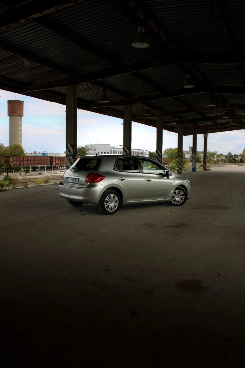 Toyota Auris 1.4;D4D;6ск.;90к.с., снимка 15 - Автомобили и джипове - 52347100