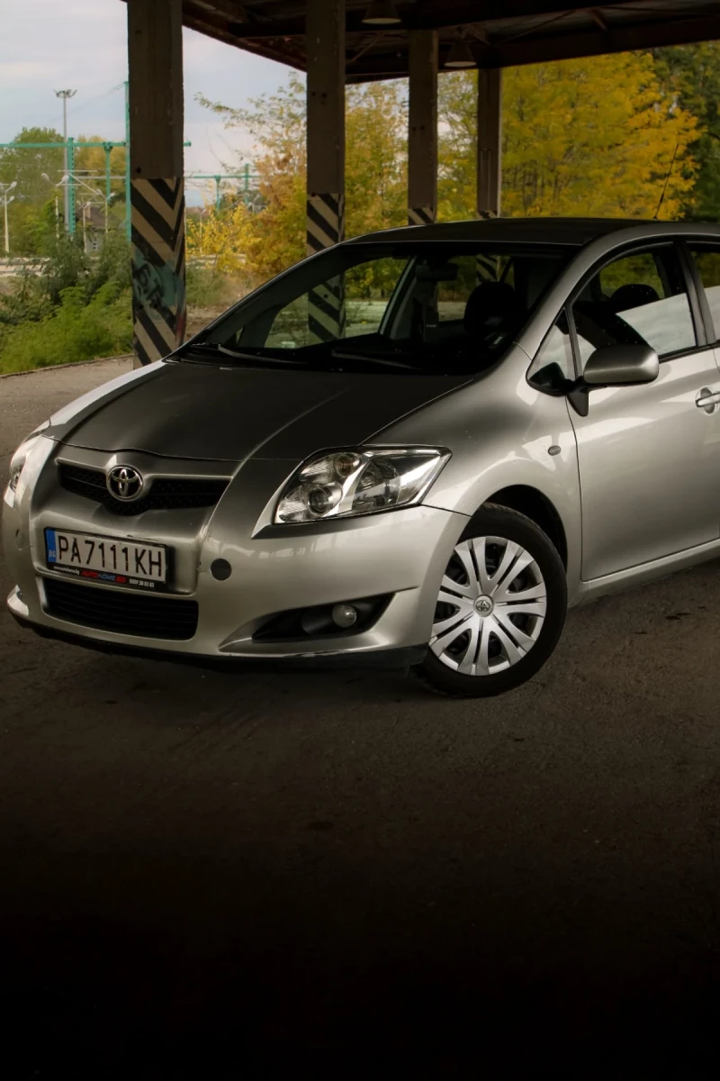Toyota Auris 1.4;D4D;6ск.;90к.с., снимка 13 - Автомобили и джипове - 52347100