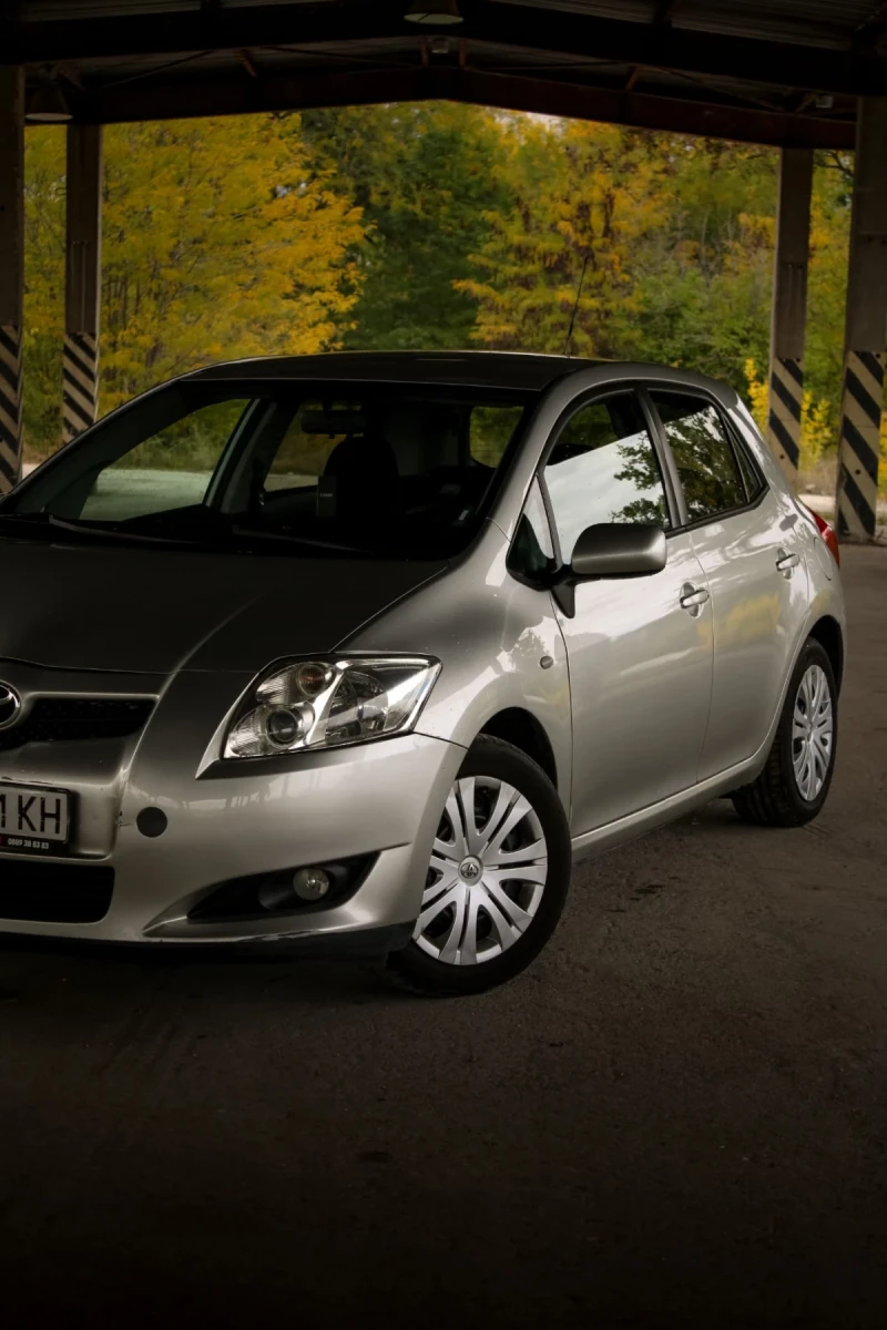 Toyota Auris 1.4;D4D;6ск.;90к.с., снимка 11 - Автомобили и джипове - 52347100