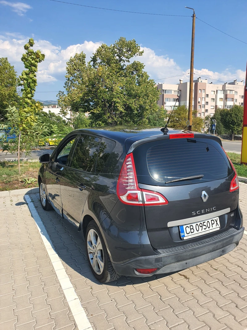 Renault Scenic 1.5 DCI, снимка 7 - Автомобили и джипове - 52188219