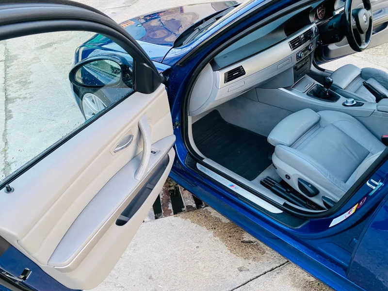 BMW 320, снимка 4 - Автомобили и джипове - 52796159