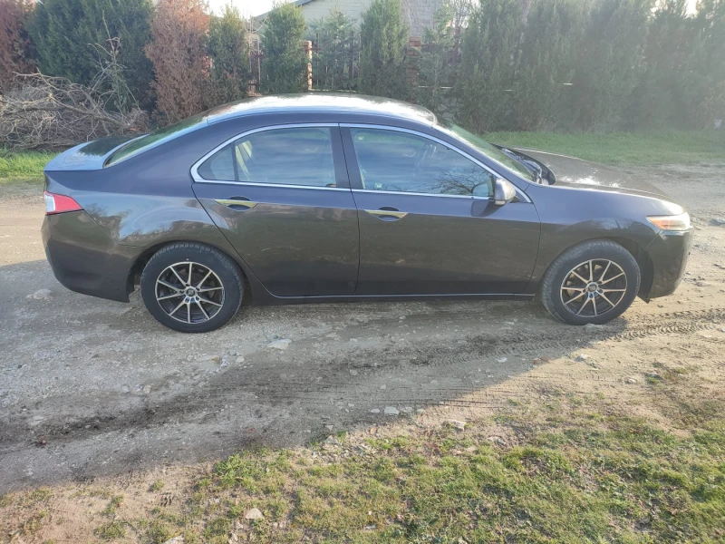 Honda Accord 2, 0i, снимка 3 - Автомобили и джипове - 52960934