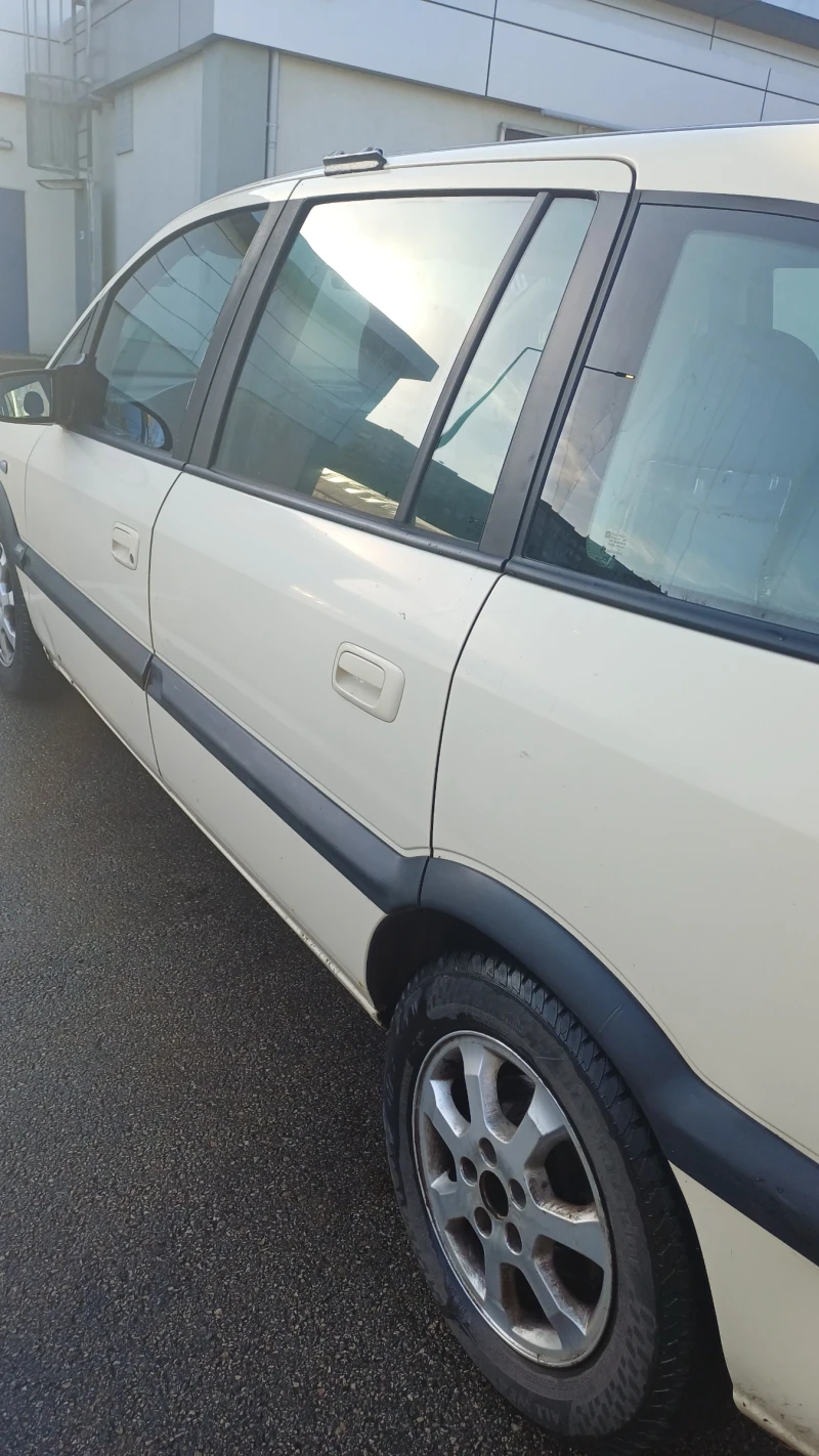Opel Zafira, снимка 4 - Автомобили и джипове - 52977138