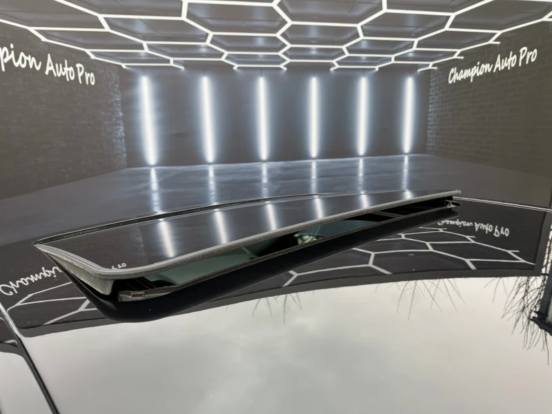 Mercedes-Benz E 220 AMG Packet , снимка 7 - Автомобили и джипове - 53352173