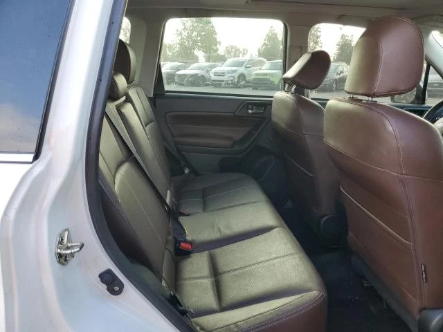 Subaru Forester, снимка 10 - Автомобили и джипове - 48720792