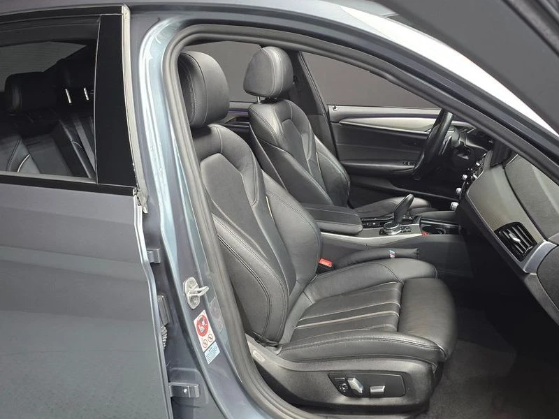 BMW 530 530i M Sport Package| 252к.с.| ВКЛ.ТЕХНОТЕСТ, снимка 12 - Автомобили и джипове - 55395288