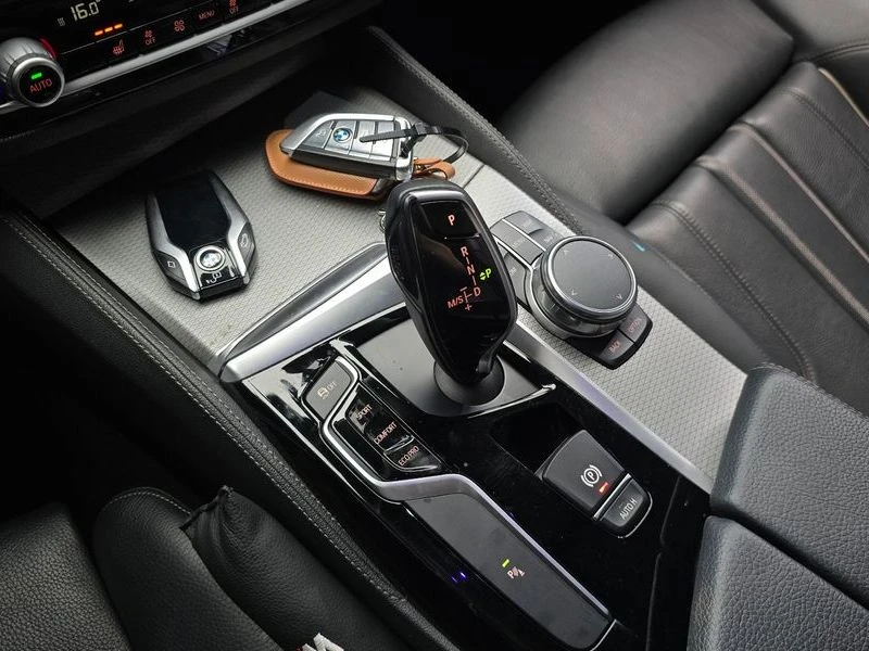 BMW 530 530i M Sport Package| 252к.с.| ВКЛ.ТЕХНОТЕСТ, снимка 9 - Автомобили и джипове - 55395288