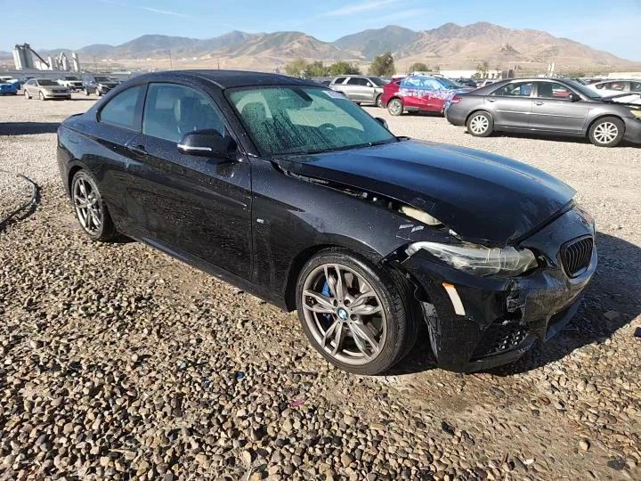 BMW M2 3.0l 35I, снимка 13 - Автомобили и джипове - 56468813