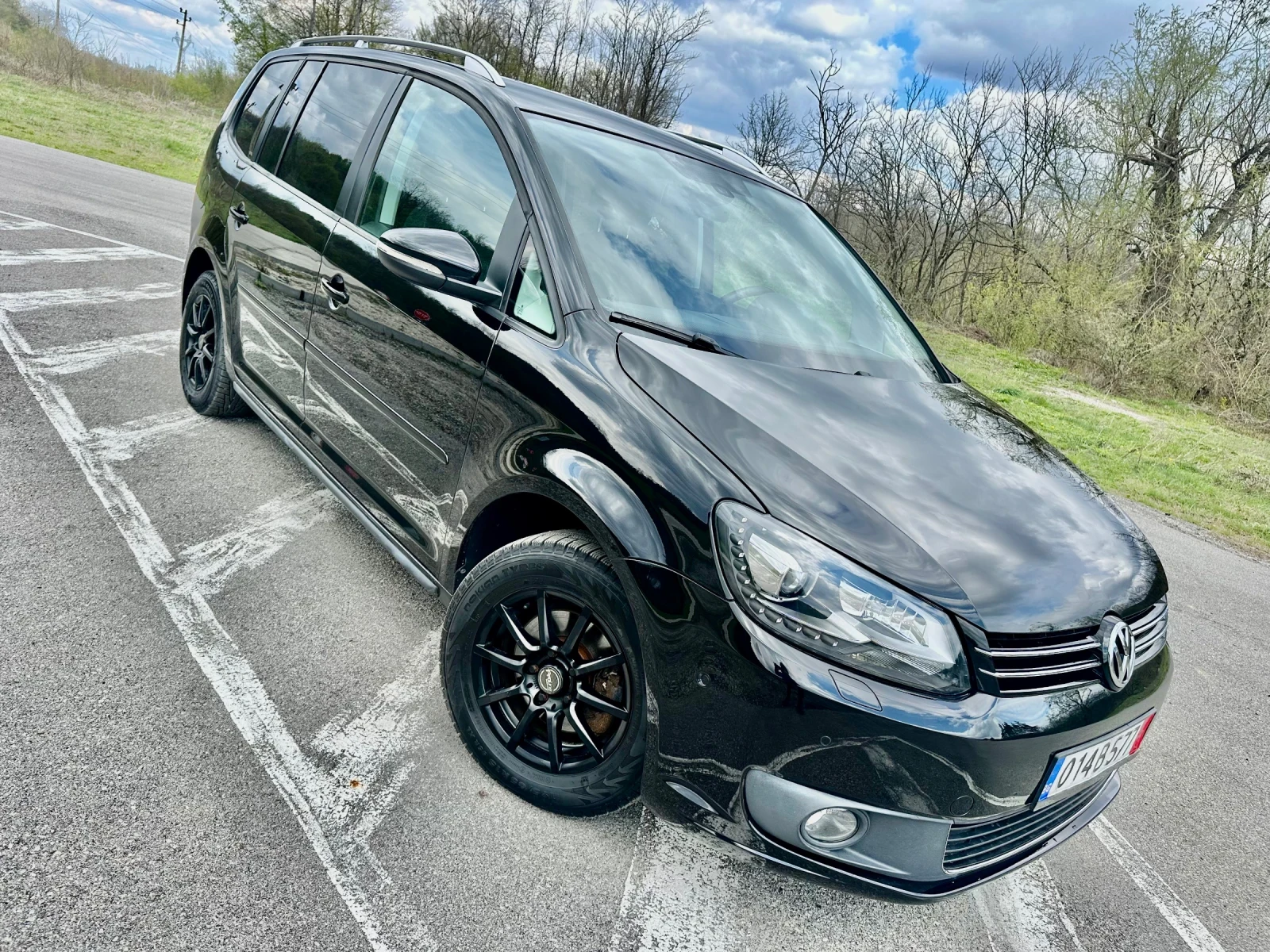 VW Touran 1.6TDI* 143000KM REALNI* UNIKAT*  | Mobile.bg — изображение 1