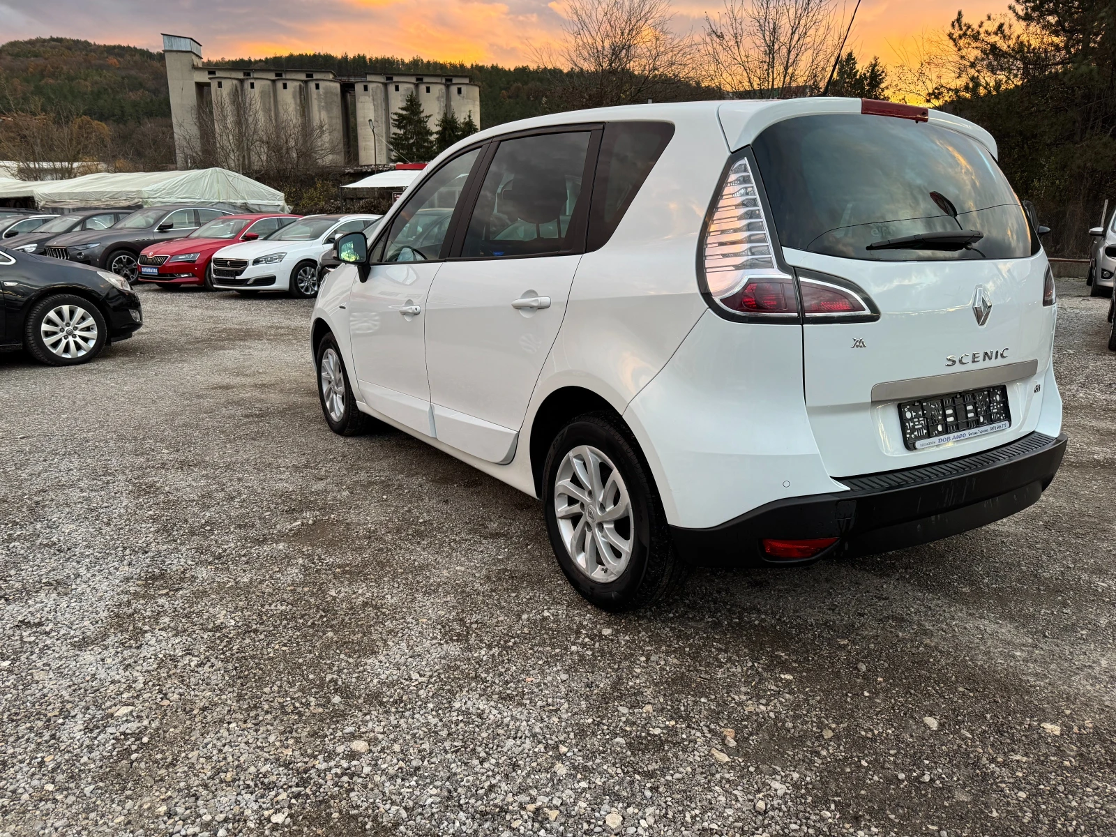 Renault Scenic X-Mod-1.5DCI-110k.c.-АВТОМАТИК!LED!НАВИ! ПАРКТР.!  - изображение 4