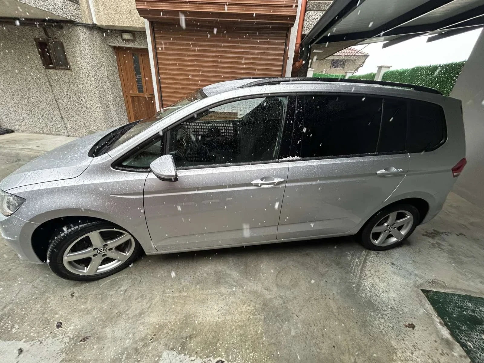 VW Touran 2.0 150 - изображение 10