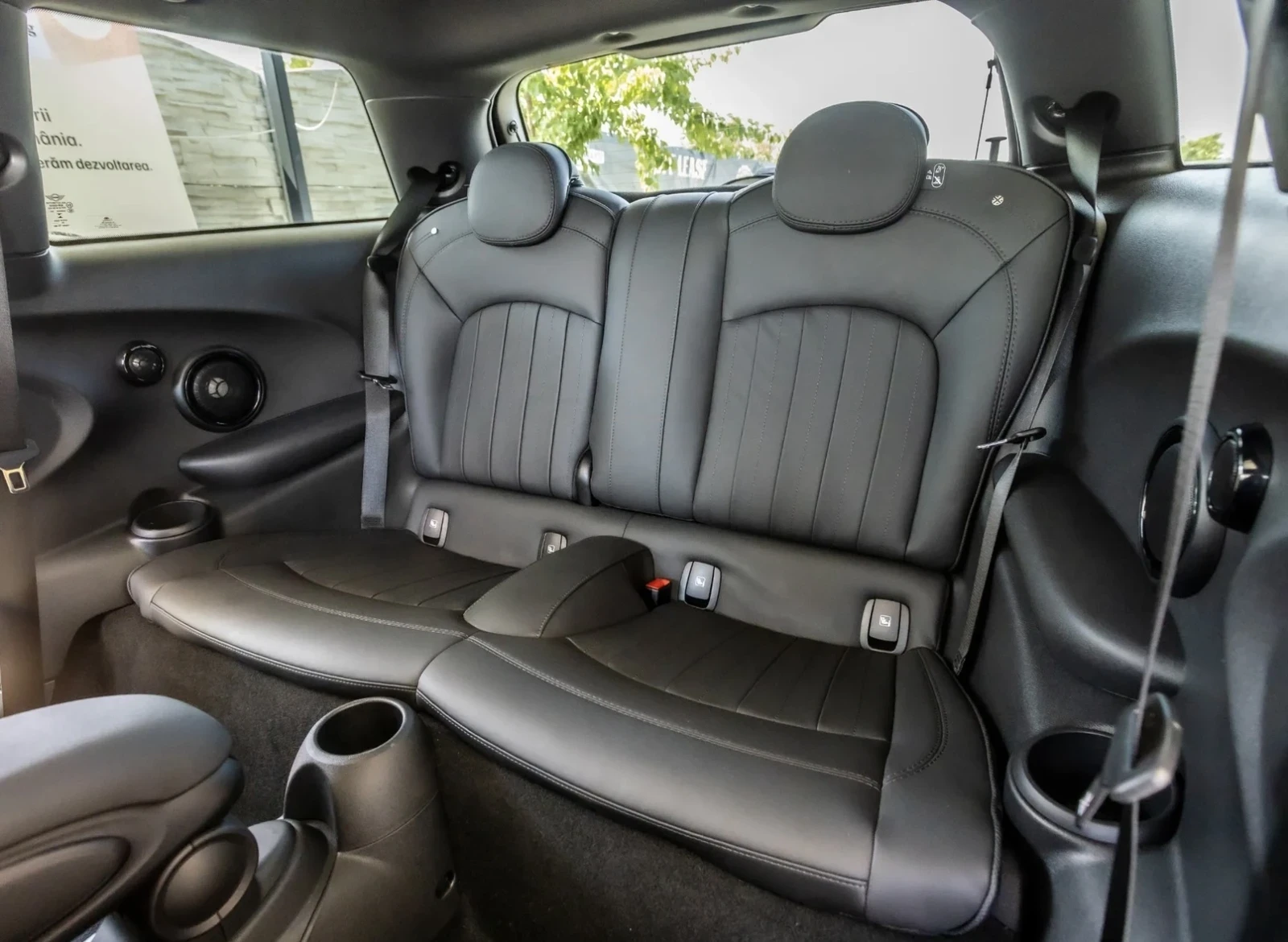 Mini Cooper SE YOURS 12900km - изображение 7