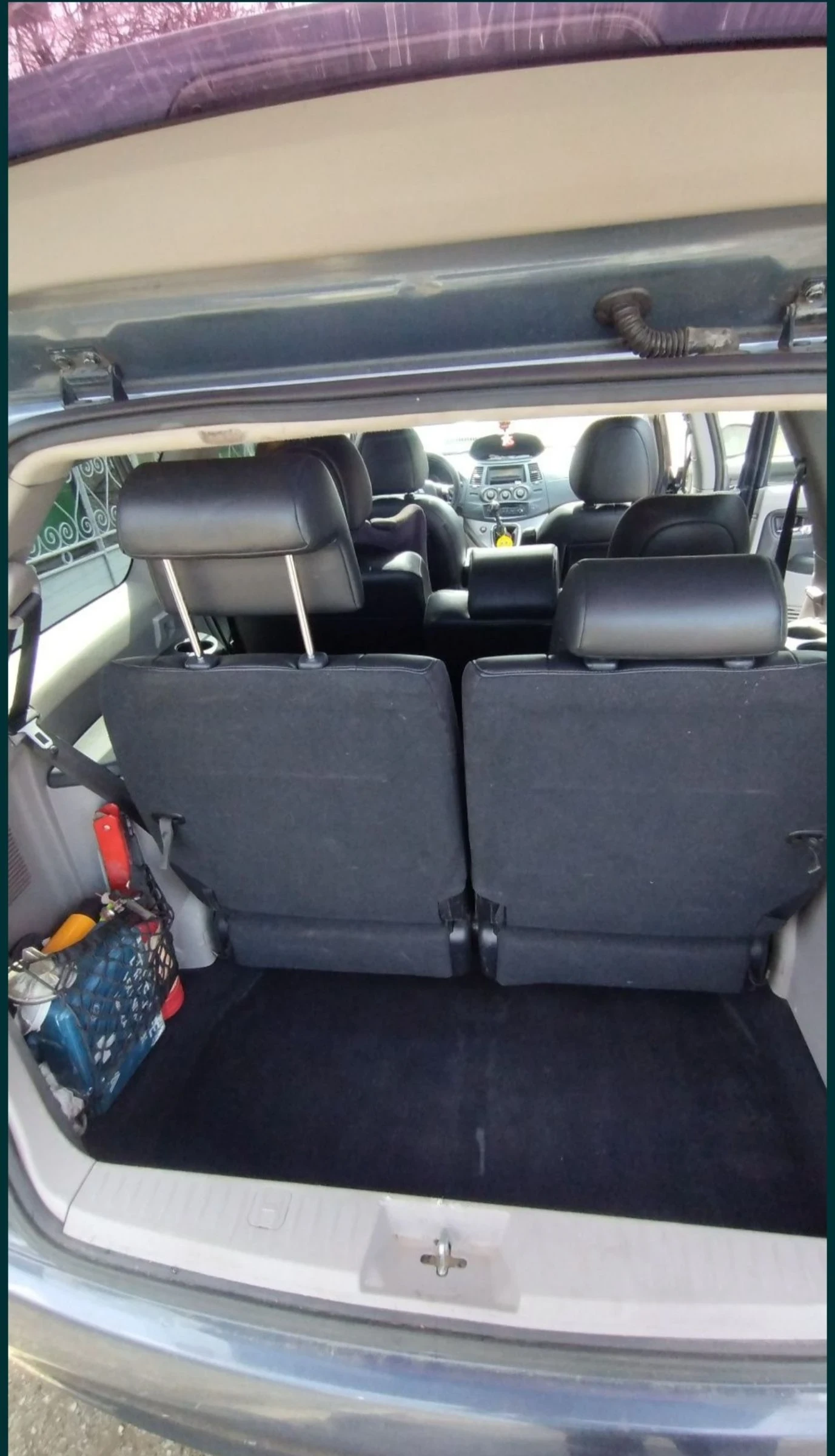 Mitsubishi Grandis 2.0 - изображение 4