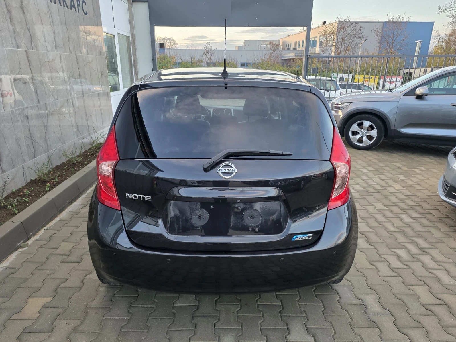 Nissan Note 1.2i avtomat - изображение 5