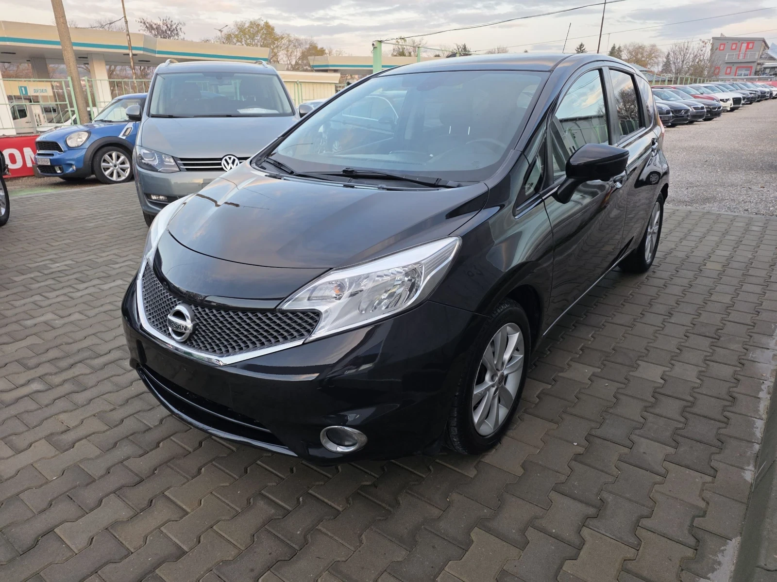 Nissan Note 1.2i avtomat - изображение 3