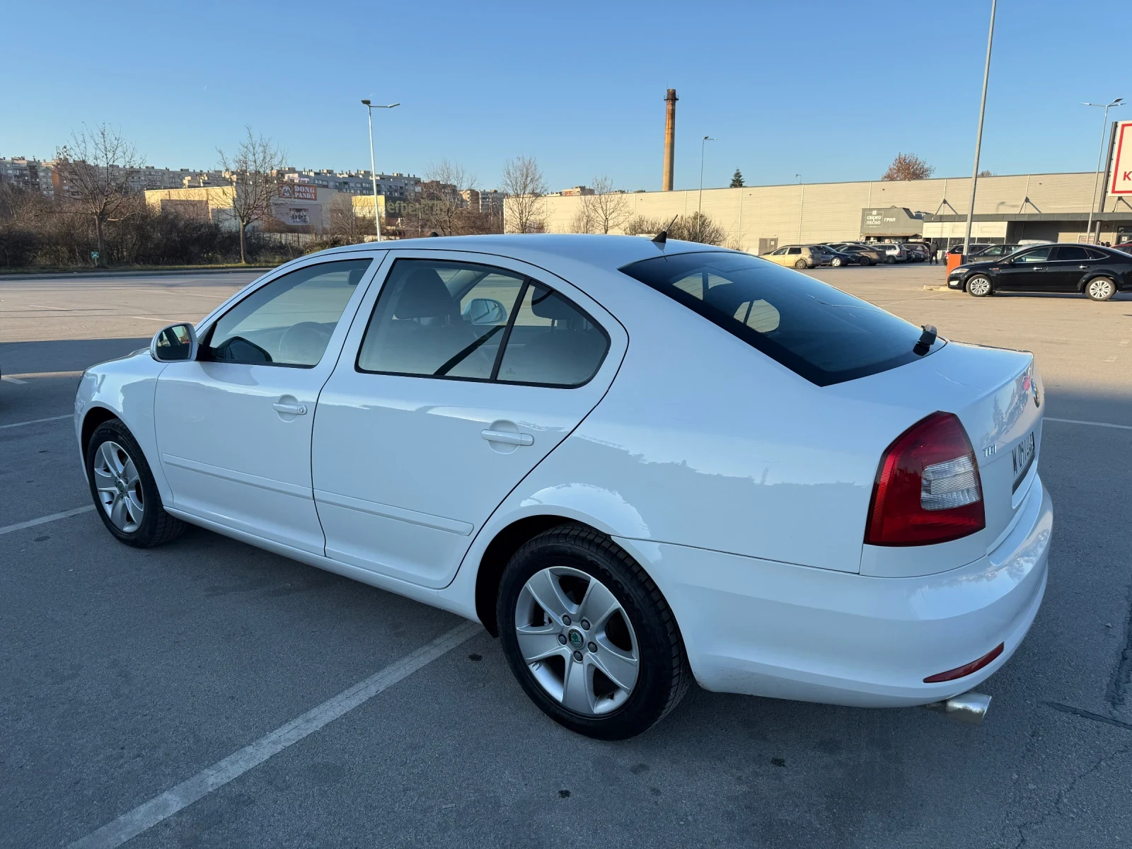 Skoda Octavia 1.6 - изображение 3